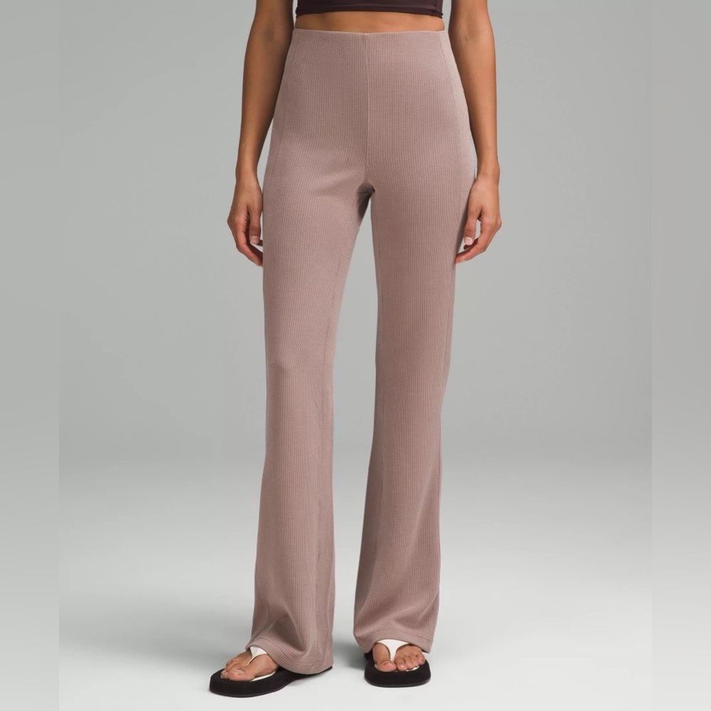 LULULEMON rubbed softened flare pant